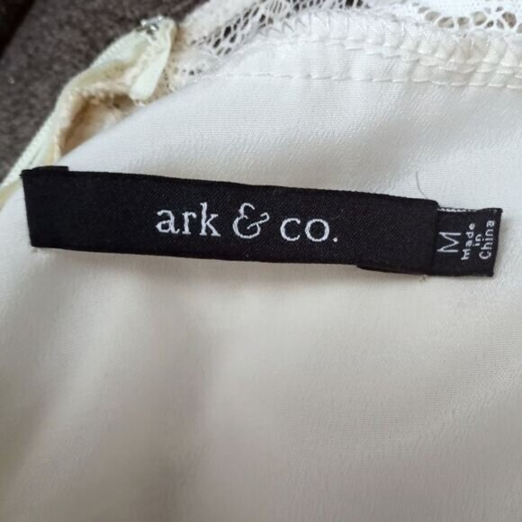 ARK & CO. ANTIQUE CREAM DRESS SZ.M EUC - Picture 7 of 9